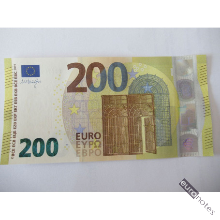 200 Euro counterfeit money - Counterfeit 200 Euro banknote